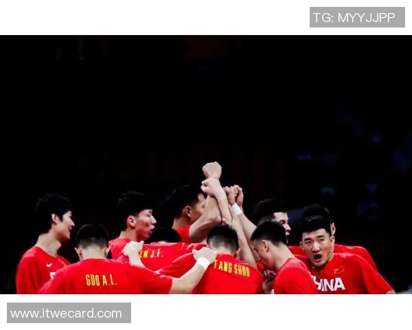 上海篮球队的反击革新之路：重塑战术与团队协作的全新篇章